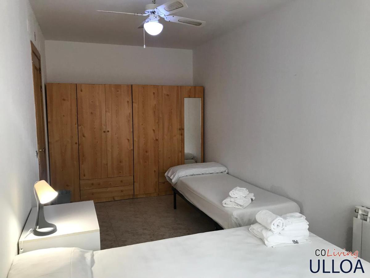 Готель Coliving Ulloa Реус Екстер'єр фото